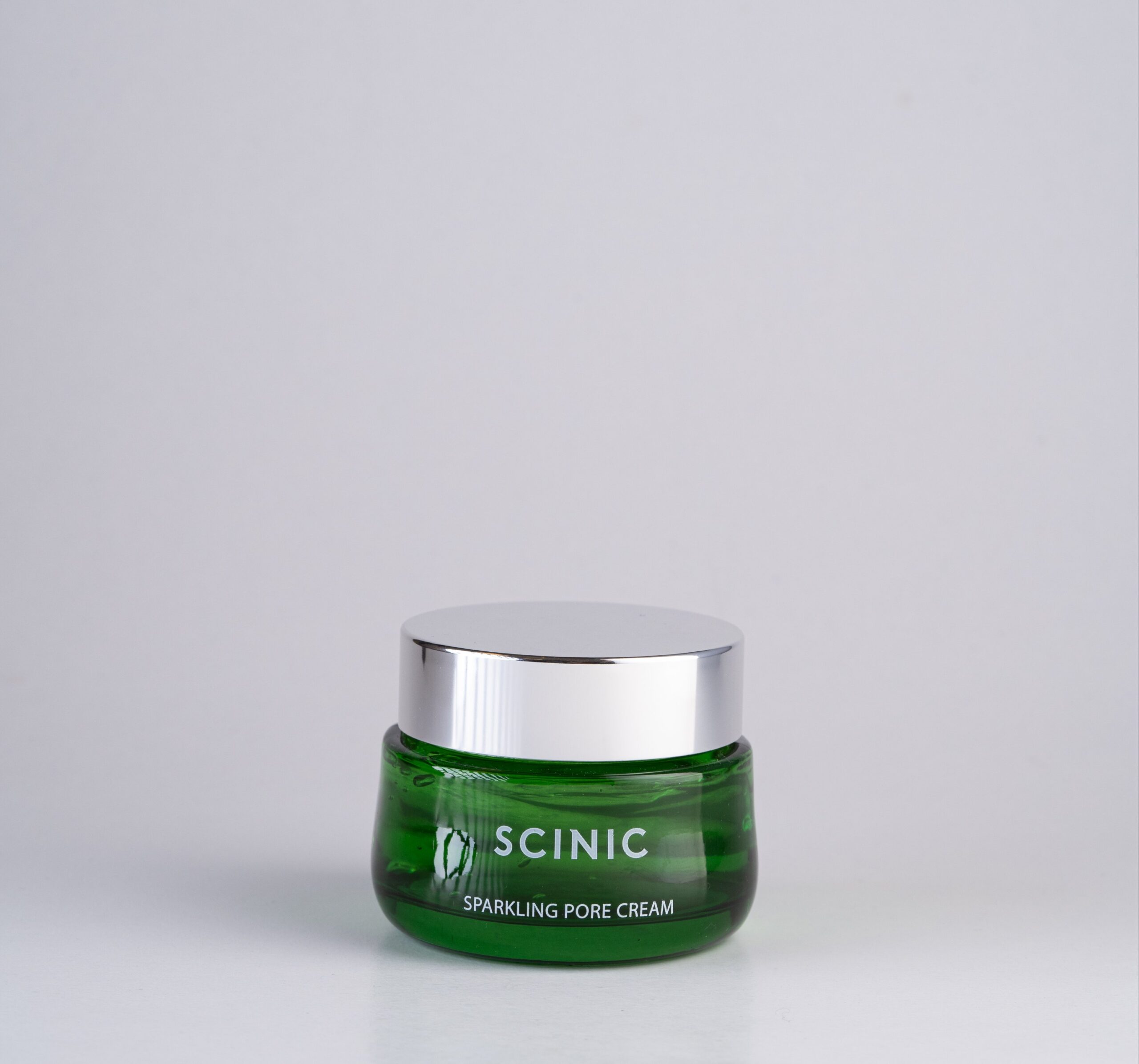 2026/01/81900-scaled.jpg Scinic Sparkling Pore Gel - Image 1